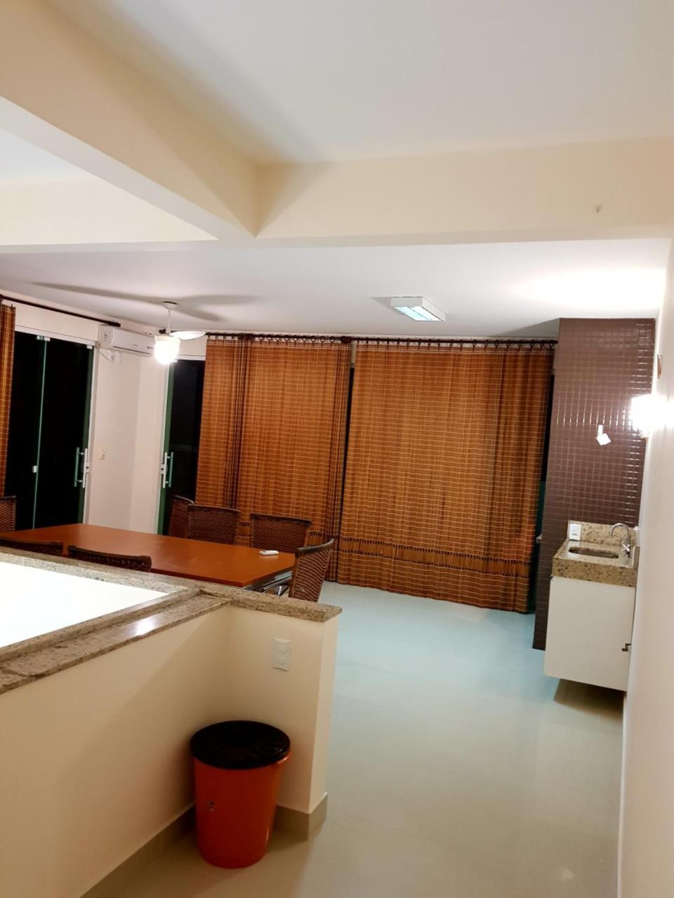 דירות בומבינאס Cobertura Jacuzzi Vista Mar מראה חיצוני תמונה
